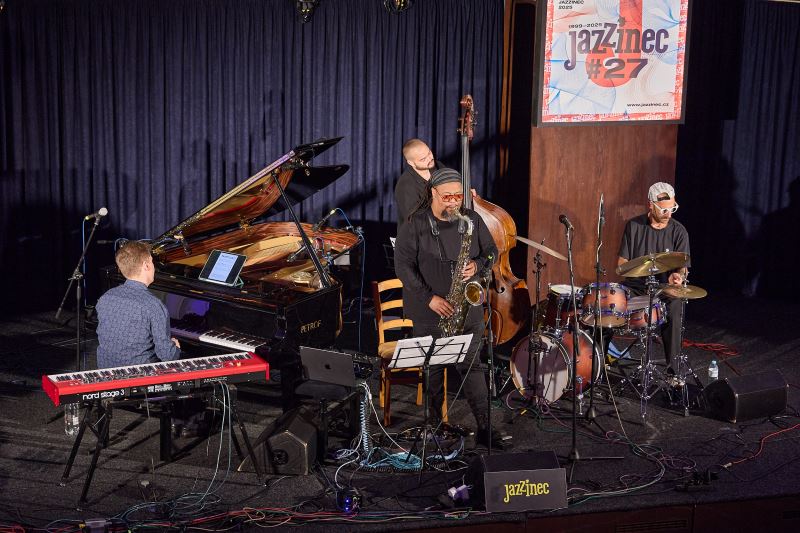 Dayna Stephens Quartet ((USA/IT/CZ)