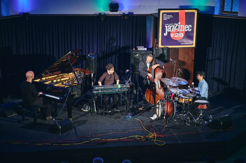 Shai Maestro The Questhouse Quartet (IZ/USA)